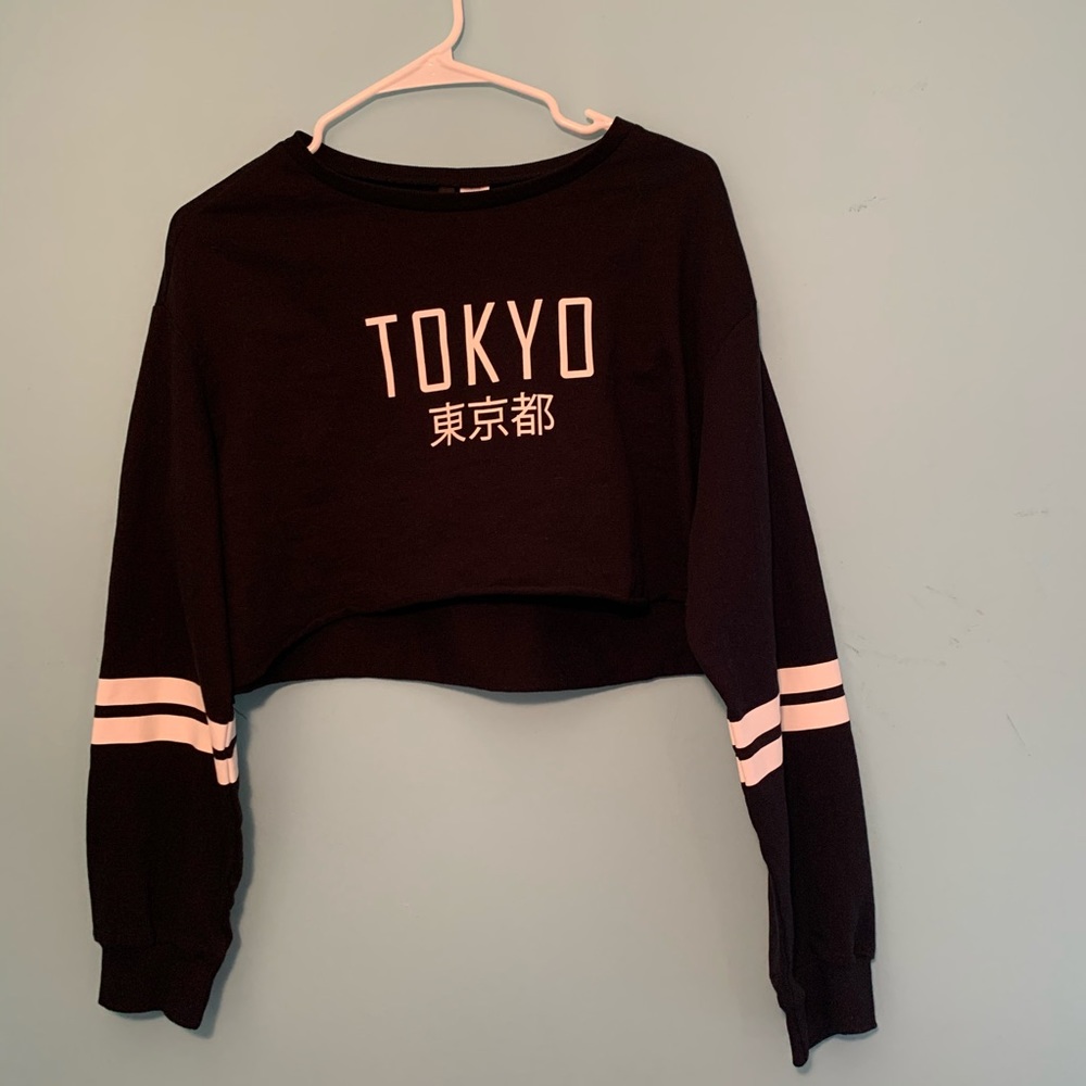 Tokyo cropped crewneck